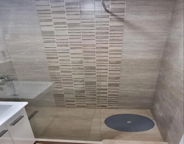 Iznad Oblaka B09 Κοπαόνικ